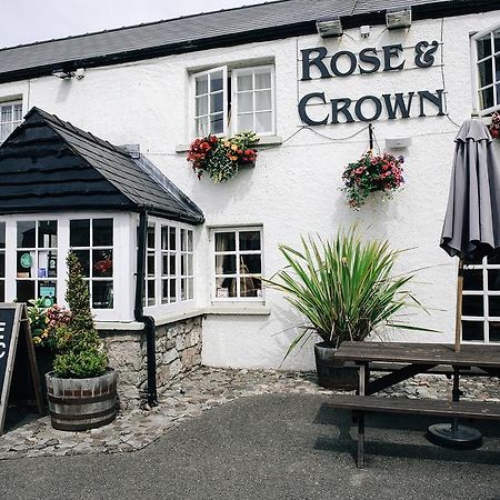 ホテル Rose And Crown ポースコール エクステリア 写真