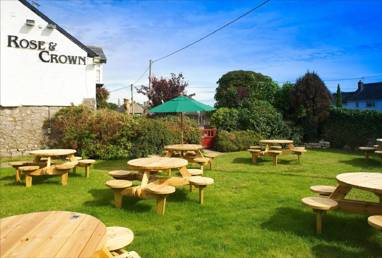 ホテル Rose And Crown ポースコール エクステリア 写真
